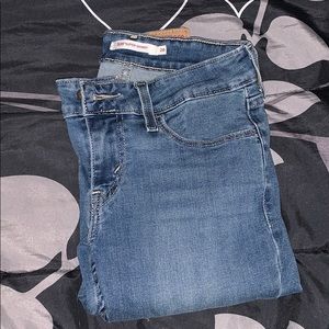 Levi jeans